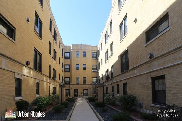 $1,450 / 400ft2 - Memorable Studio, 1 Bath in Lakeview, Available: 10/1/2025 (Lakeview)63918412352258122
