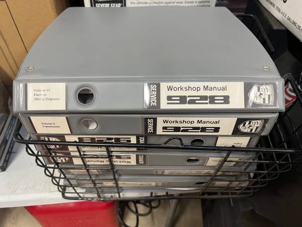 Porsche 928 Factory Master Service book Set - REDUCED 1