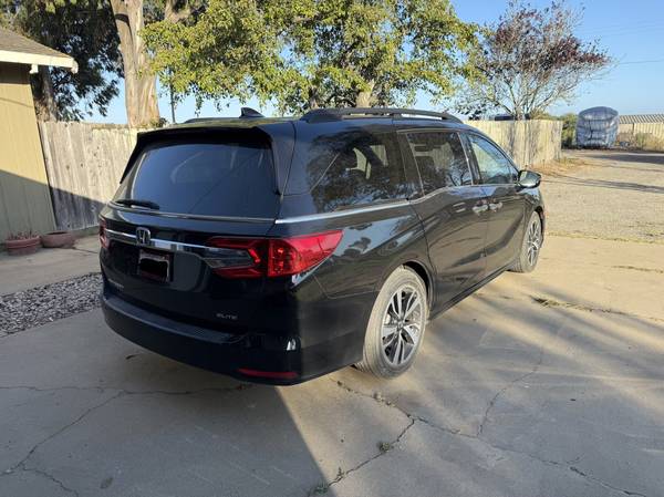 Honda Odyssey Elite 2020 - $23,000 (watsonville)63487895441155124