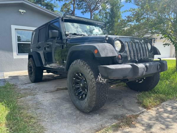 2010 Jeep Wangler 4x4 Low Miles - $8,50063443591390721123