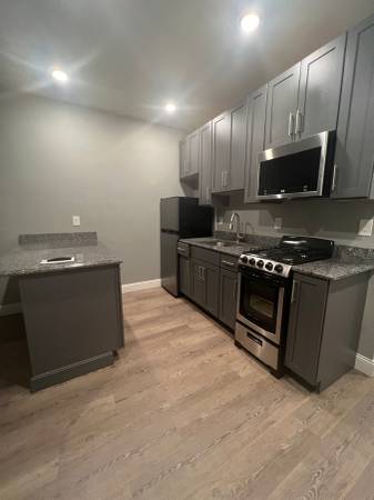 $1,650 / 9999ft2 - UNIDAD ESTUDIO EN REVERE / BOSTON - ¡SIN COMISIÓN DE CORRETAJE!63699469220099120