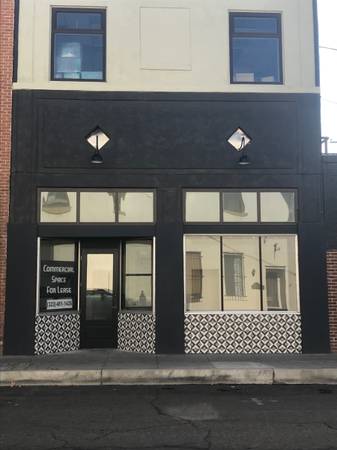 $760 / 500ft2 - Downtown retail/office (Porterville)63981972819458120