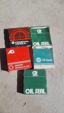 5 New Oil Seals 1