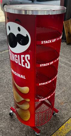 Limited Edition Pringles Stand - collectibles - by owner - sale
