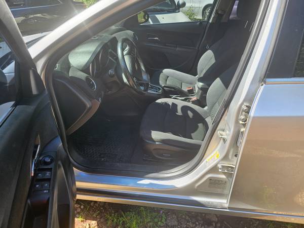 2014 Chevrolet Cruze LT - $1,700 (Stockbridge)63621265125891124