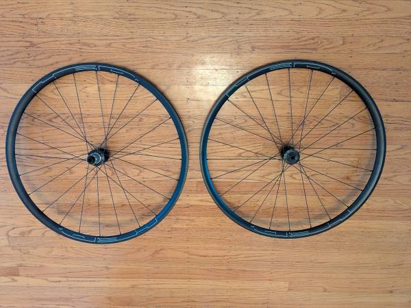 HED Belgium 700c disc wheelset,  R110-R-24H, new, gravel/road bike 1