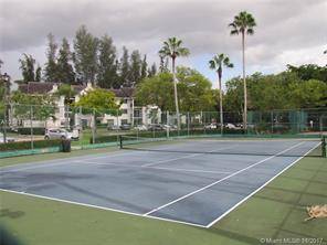 $2,000 / 2br - 1ST FLOOR.. SPACIOUS 2 BED, 2 BATH SPLIT FLOOR PLAN (CORAL SPRINGS)64001849019010121