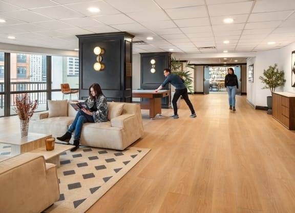 $1,370 / 420ft2 - Sky Lounge, Placa Eléctrica, Doble Ventana (301 W Lombard St , Baltimore, MD)63694482699267124