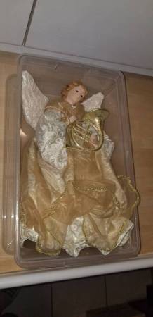 Vintage Gold 12 Angel Christmas Tree Topper or Display in Case CHEAP! 1