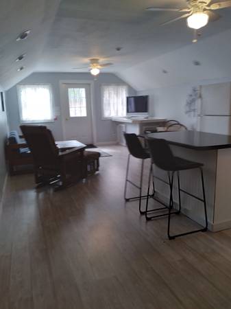 $1,800 / 1br - 850ft2 - 1 Bedroom Furnished Apt (E. Wakefield, NH)63931920448131124