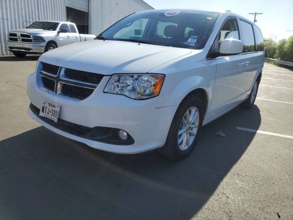 ❤️CHRISTMAS DEALS HO HO HO❤️2018 DODGE GRAND CARAVAN SXT ONLY $7K 1