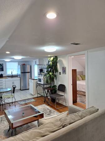 $1,995 / 1br - NO BRAINER FURNISHED SUITES! ALL UTILITIES INCLUDED (Tulane/Loyola / Xavier University Area)63792145856259121