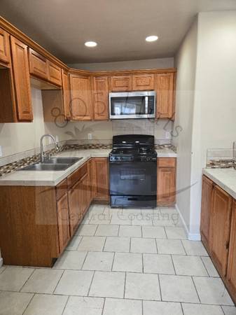 $2000.00 / 1br - Large one bedroom, one bath63663904695427120