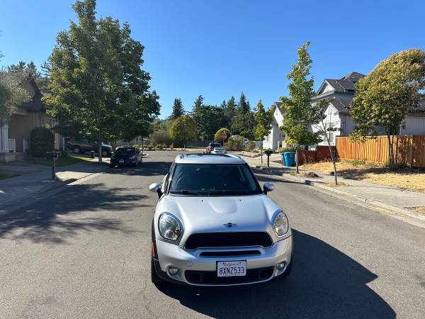 2012 mini Cooper countryman S ALL4 - $5,800 (santa rosa)63654700803201122