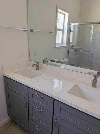 $3,600 / 4br - 1000ft2 - Mulford Gardens, detached, brand new, solar power, 4BR/2BA ADU home... (san leandro)63879904465025123