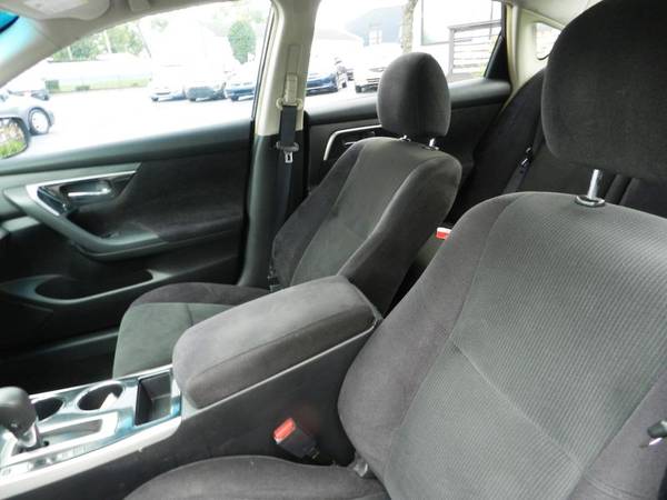 2013 *Nissan* *Altima* *2.5* S - $9,995 (Nissan Altima)63624957216515123