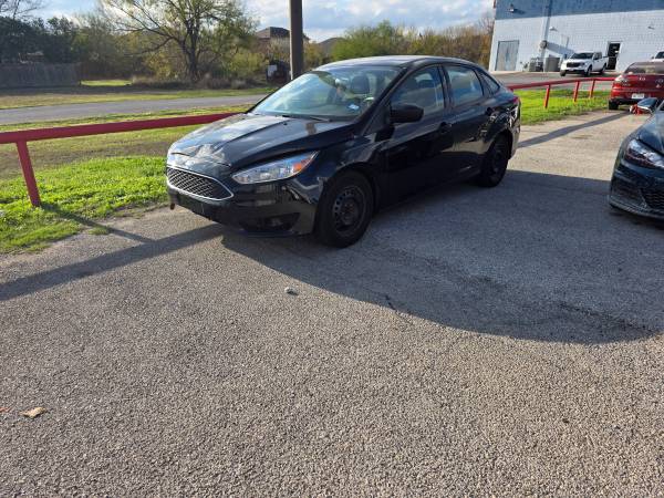 2017 Ford Focus 2.0 low miles 1