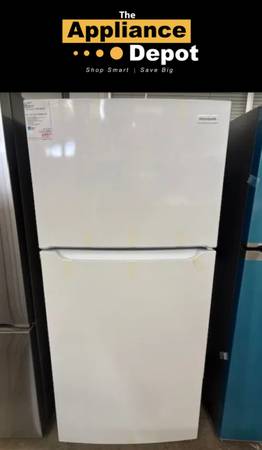Frigidaire Top Mount Refrigerator 1