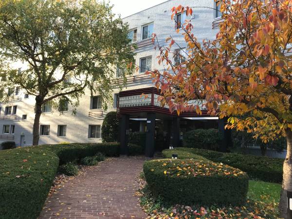 $1,750 Hermoso estudio amueblado - Arlington VA - $1750 - Corto plazo (Arlington)63822288608897120