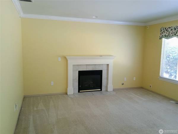 $650,000 / 3br - ready to go 3 bdr 2 story home in the Foothills (Monroe)63929301827587124