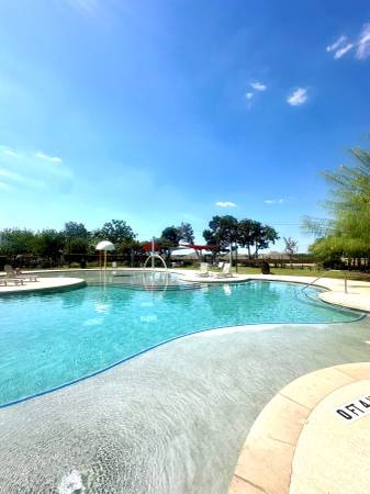$800 / 1br - All bills included $800 for private bedroom (AUSTIN)63979116041986124