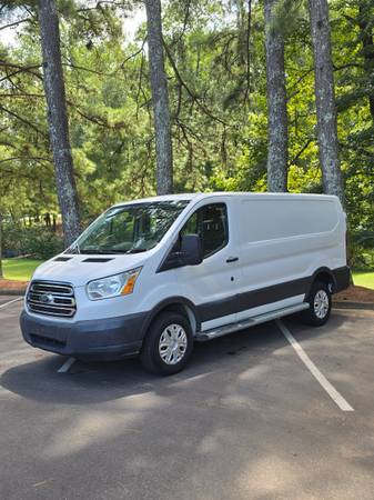 2018 Ford Transit T250