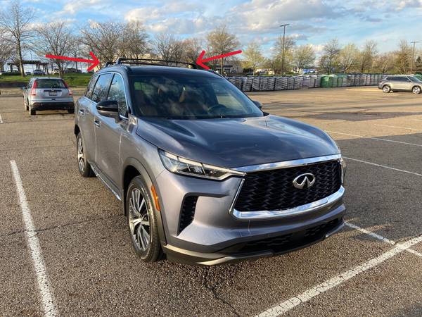 2025 Infiniti QX60 Roof Cross Bars - black 1