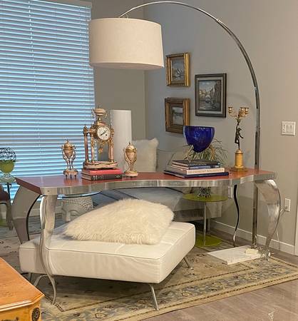 Chrome Arc Floor Lamp with Marble Base & Drum Shade – Modern Design 1