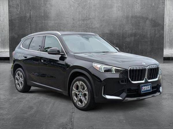 2023 BMW X1 AWD Tracción en las cuatro ruedas xDrive28i SUV - $32,995 (Llame al *(346) 423-3623* para confirmar disponibilidad al instante)63622429297153122