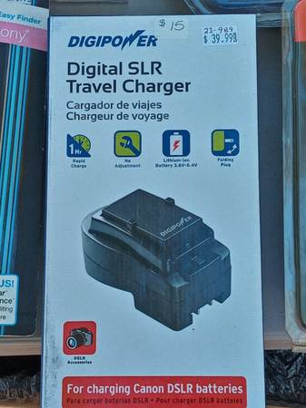 Digital SLR Travel Charger 1