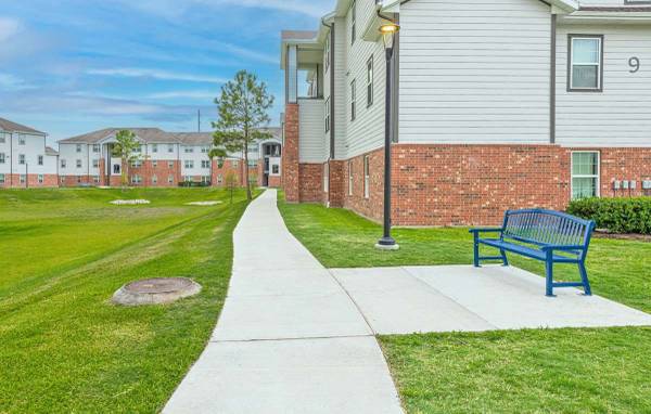 $1,376 / 3br - 1154ft2 - Close to everything far from ordinary! Live near it all! (Houston)63924042800899123