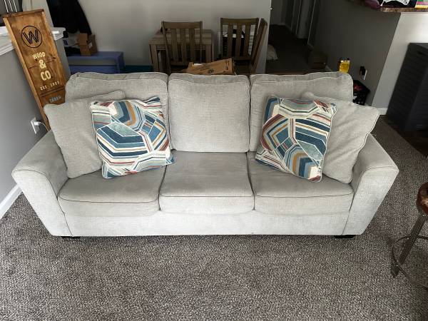 Ashley furniture Cashton sofa 1