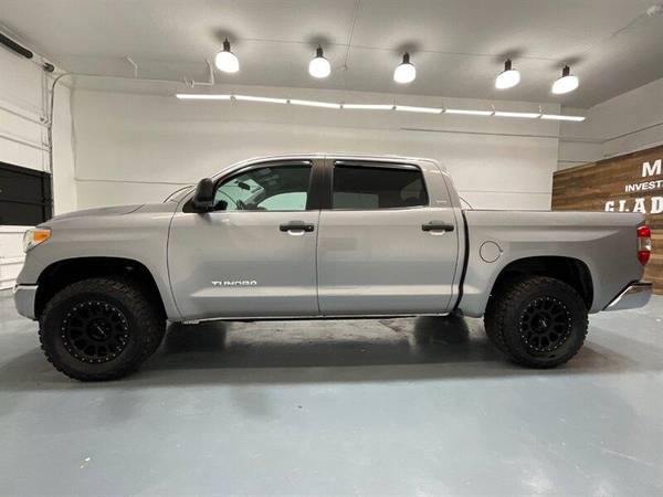 2014 Toyota Tundra SR5 CrewMax 4X4/4.6L V8 / Backup Camera /ZERO RUST UPK51L/GSK - $28,995 (+ MM Investment Cars-Gladstone / WE SHIP NATIONWIDE)63623195781123122