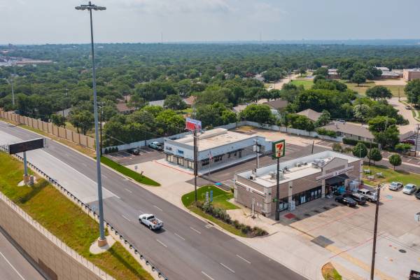 $62 Obtén una oficina virtual en Bedford hoy: ¡$62/mes! (404 Airport Freeway Frontage Road)63867601938177123