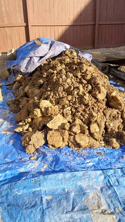 FREE Fill and Dirt --- Easy Access! 1