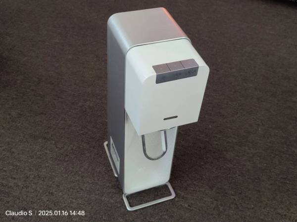Automatic Soda Stream with 2 cylinders and 2 bottles 1