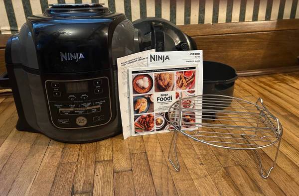 Ninja Foodi 9in1 Pressure Cooker W/ Press Lid Slow Cook & Air Fryer 1