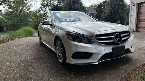 2014 Mercedes Benz E-350 - $8,900 (Brentwood)63624936278275121