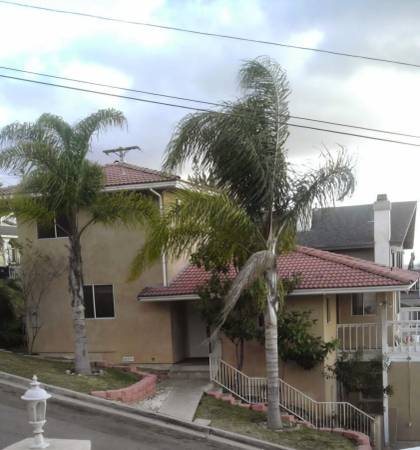 3 BR 2 BA Duplex, Awesome View, Sec 8 OK 1
