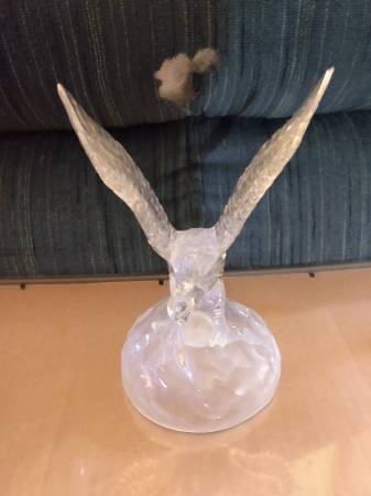 Large Crystal Eagle Knick-Knack 1