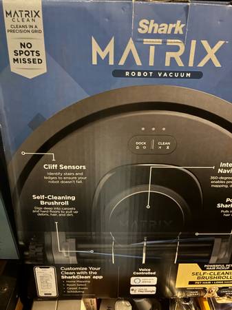 Shark Matrix Robot Vacuum 1