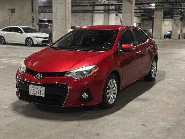 2014 Toyota Corolla, título limpio, 109k millas - $9,800 (West Hollywood)63615926483713120