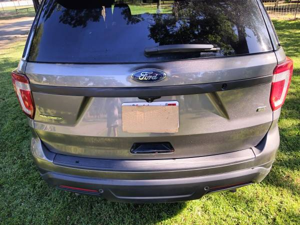 2018 Ford Explorer - $9,850 (Durham)63617723512193122