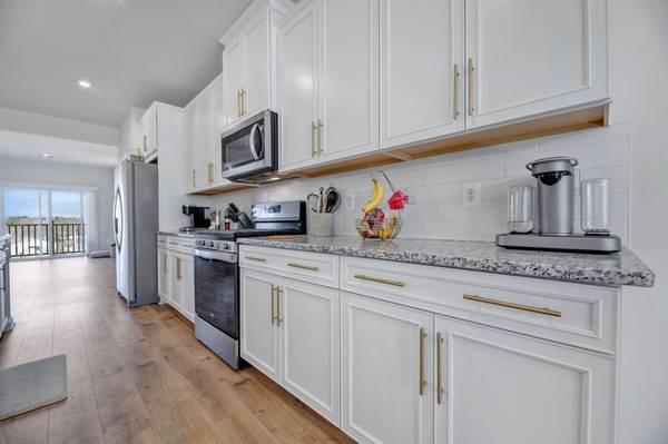 $3,300 / 3br - ¡Abierto hoy domingo de 1 a 3 pm! Unidad final como nueva disponible inmediatamente (Hanover)63694965338625123