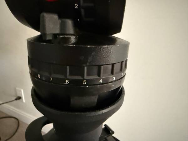 Cabezal fluido Sachtler Pro 8271 (Panorama 7+7) - $575 (westla)63435408259073123