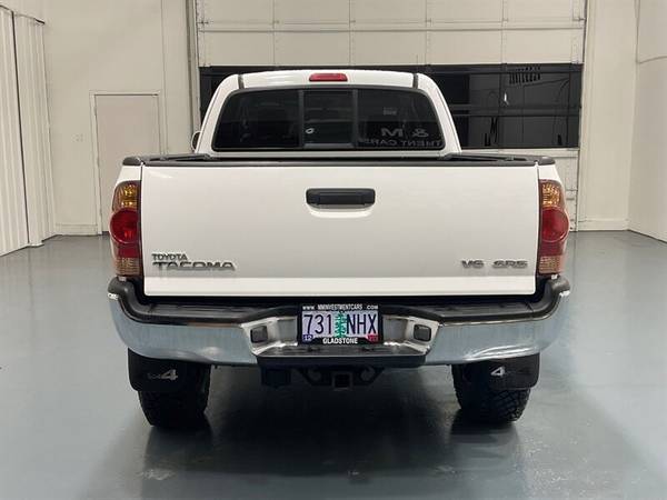 2006 Toyota Tacoma 4x4 4WD V6 Access Cab TRD OFF RD  /6-SPEED / LIFTED - $17,500 (M&M Investment Cars - Gladstone)63617275764097124