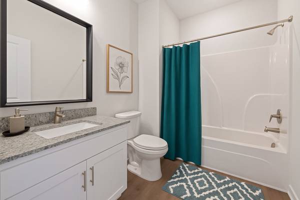 $1,375 / 2br - Available Soon at The Meadows of Graham64027276515201123