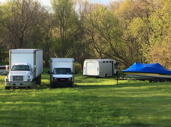 $390 Adam's Outdoor Storage ~ RV'S/Boats/Trailers. Call Today! (Richmond,  IL.)63898599350530124