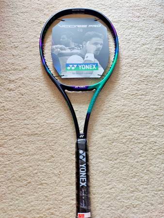 ヨネックス YONEX VCORE PRO 97D G2 ラケット2本 ヨネックス YONEX VCORE PRO 97D G2 ラケット2本 ヨネックス