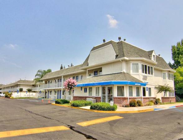 $450 / 1br - NEW SPECIAL: DISCOUNTED WEEKLY FLAT RATE > Kids are FREE! (Sacramento South & Elk Grove)63844738441987122